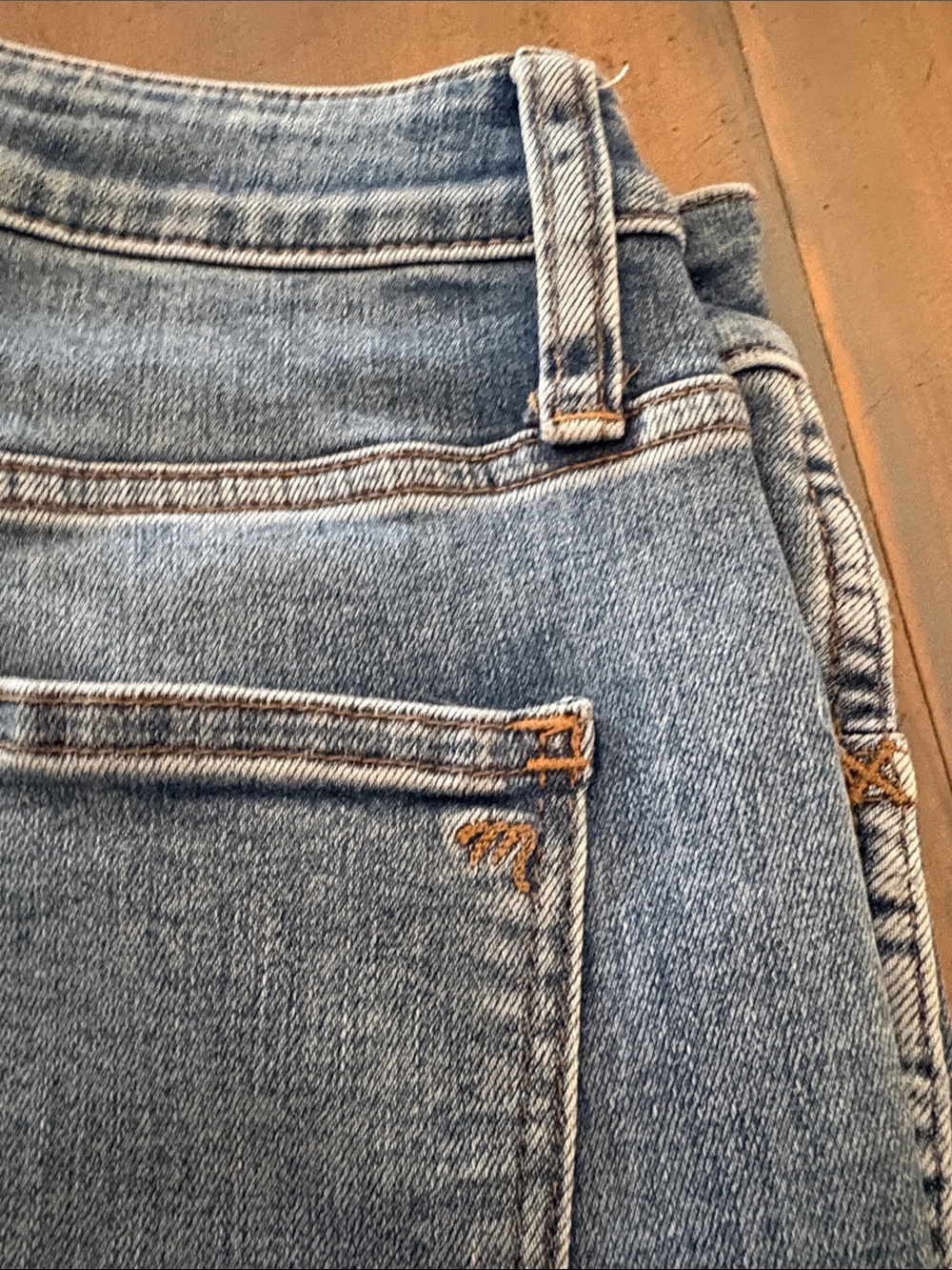 MADEWELL 29 CURVY roadtripper Light Wash Straight Jeans denim - Light Blue wash - Picture 2 of 7